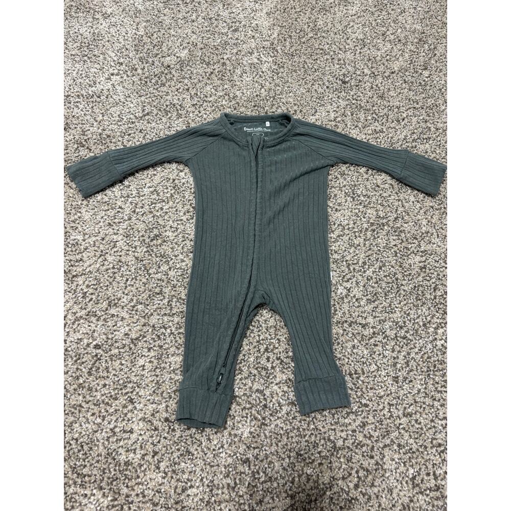 Brave Little Ones Green Bamboo Zippy Romper Style, Size Newborn